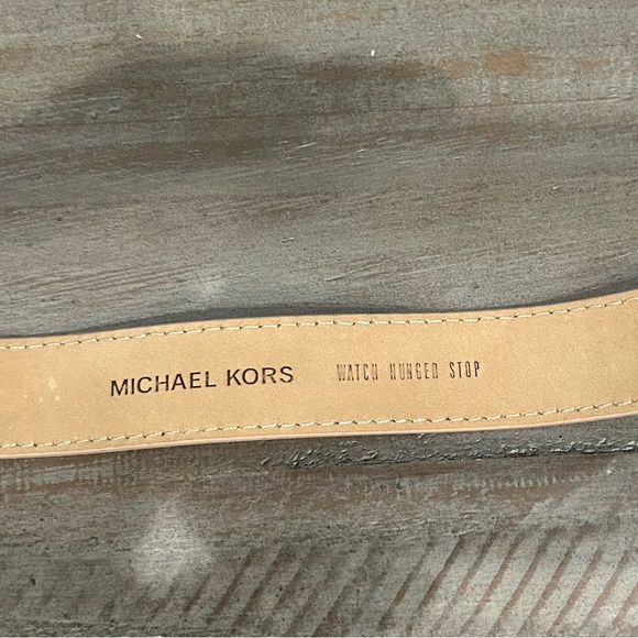 MICHAEL KORS “Rare” and “Limited” Women’s Rosa Gold Watch Hunger Stop - Picture 9 of 16